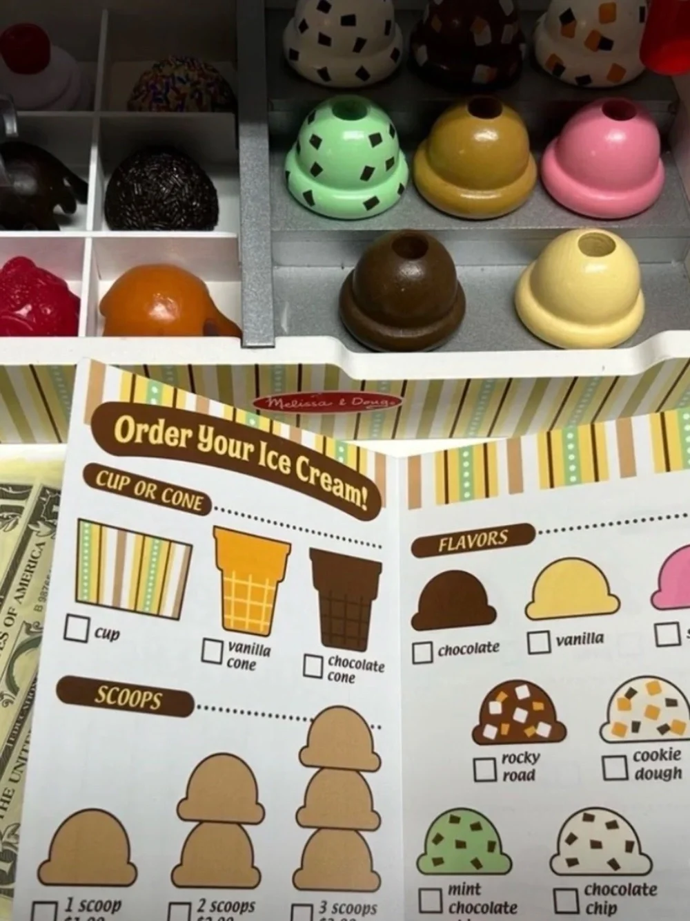Melissa & Doug Wooden Scoop and Serve Ice Cream Counter With Play Food and Acces